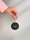 Afbeelding laden in Galerijviewer, Sleutelhanger Rond ⎮ Classic Black